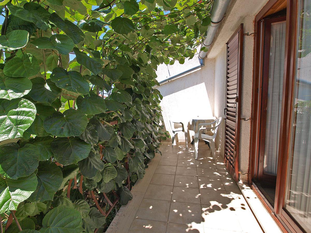 Apartments Mate 909 Fažana Exterior foto