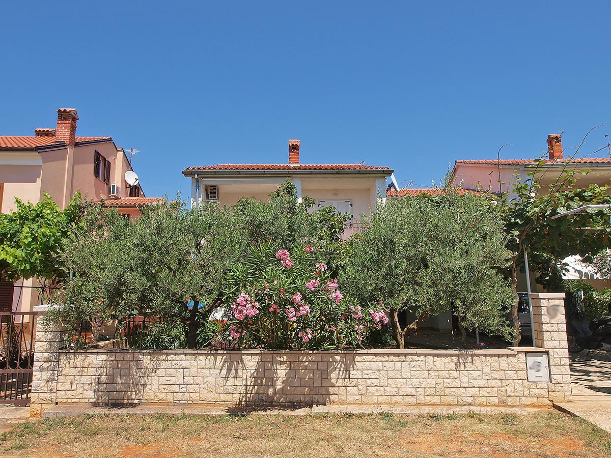 Apartments Mate 909 Fažana Exterior foto